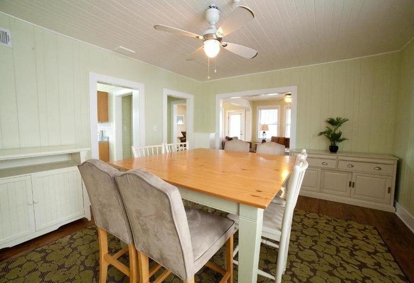 Desoto Beach Terraces