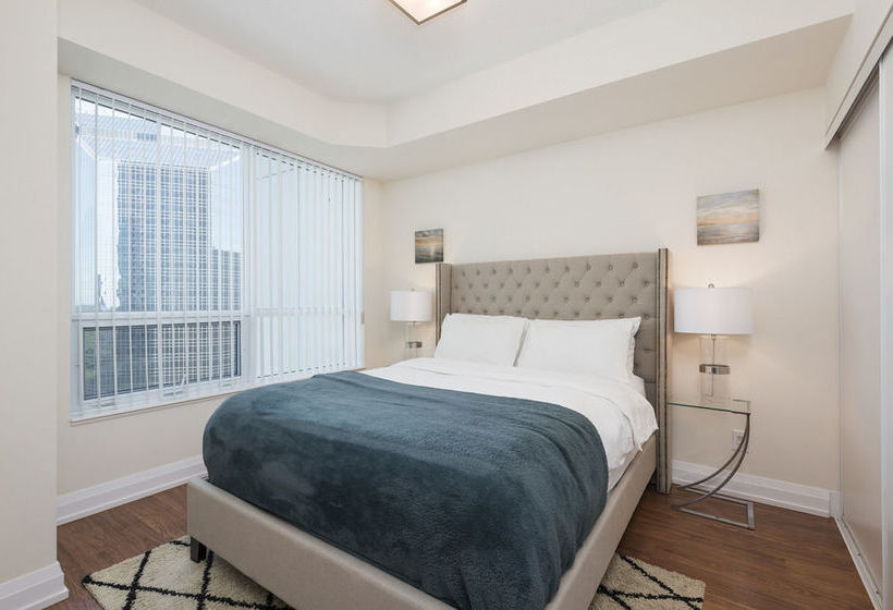 Diamond Vacation Homes Yonge Sheppard