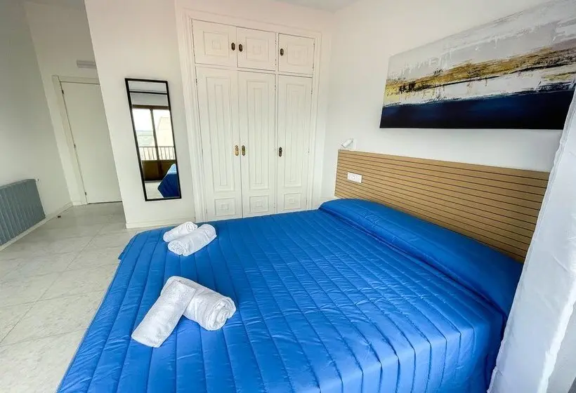 簡易ホテル Complejo Tamanaco Illa de Arousa 3000
