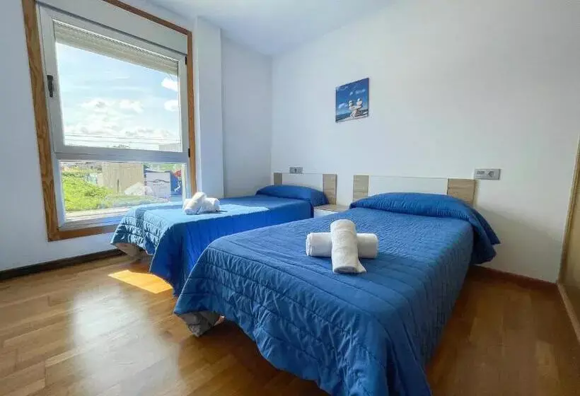 簡易ホテル Complejo Tamanaco Illa de Arousa 3000