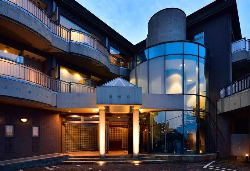 هتل Auberge Fontaine Bleau Atami