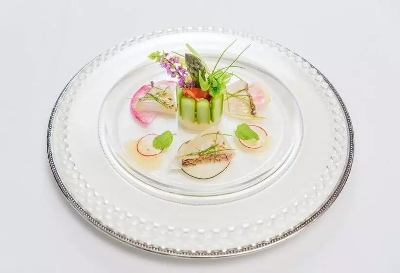 هتل Auberge Fontaine Bleau Atami