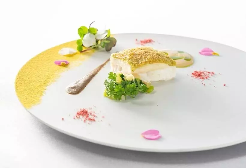 هتل Auberge Fontaine Bleau Atami