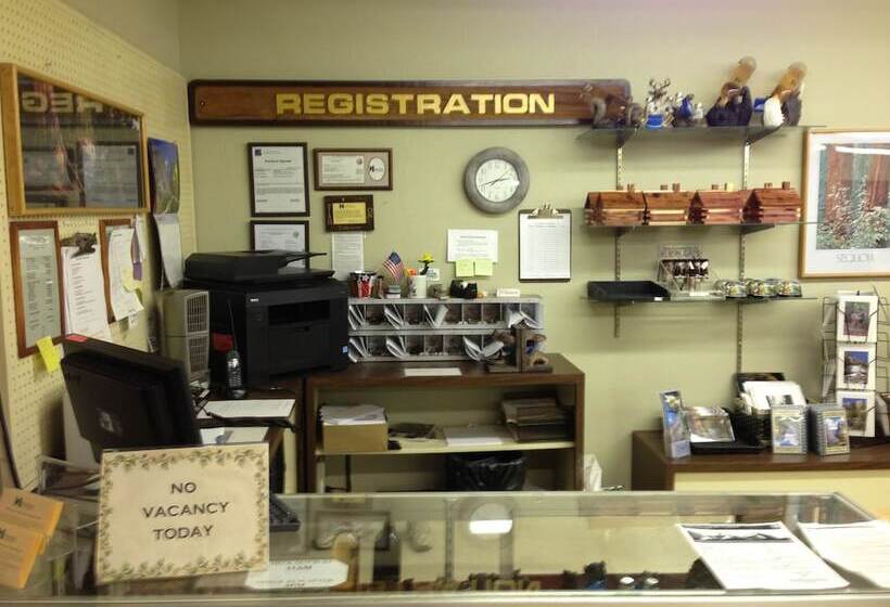 酒店 Cedar Grove Lodge