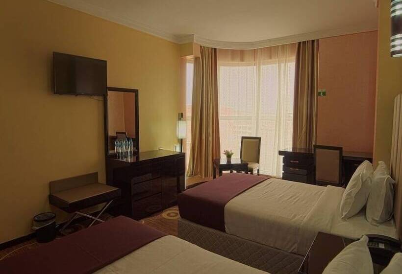 Отель Hôtel Errafie