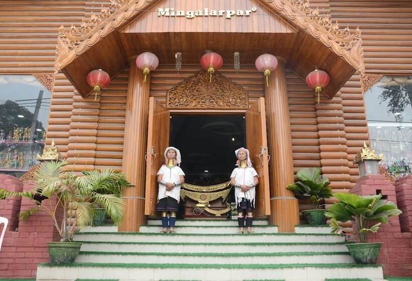 هتل Mandalay Kandawgyi Inn