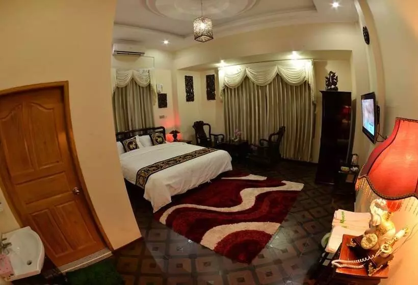 هتل Mandalay Kandawgyi Inn