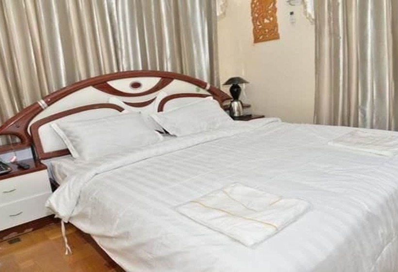 هتل Mandalay Kandawgyi Inn