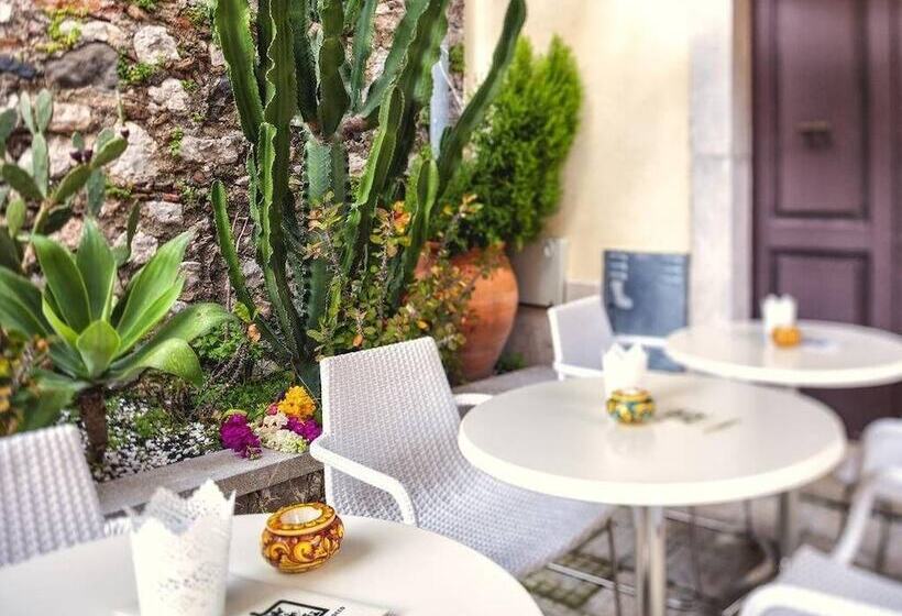 Otel Porta Del Tocco Design Rooms