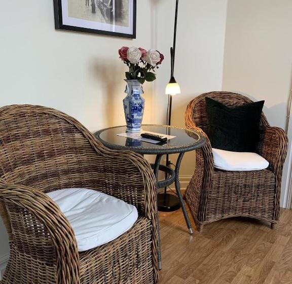 בית מלון כפרי Stationen