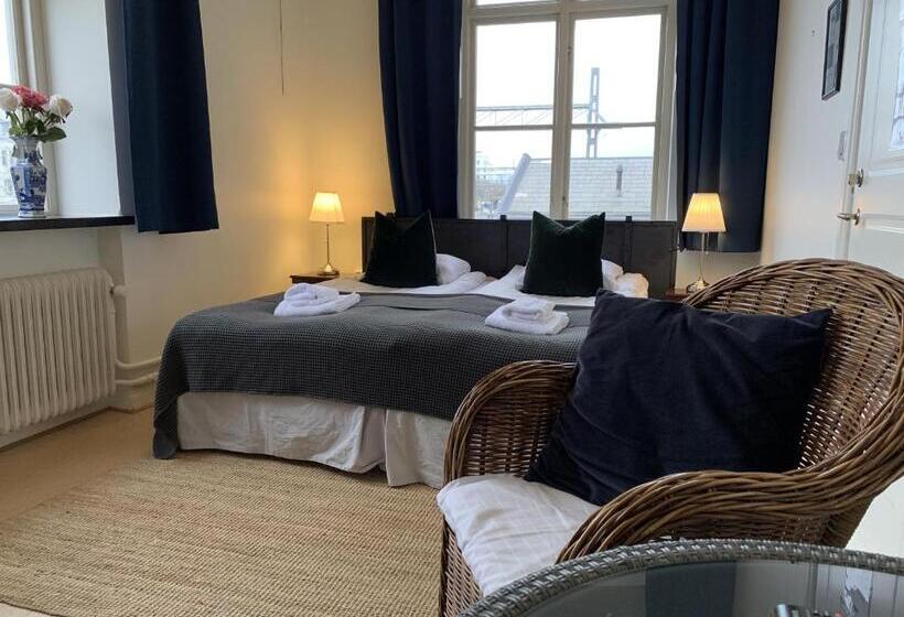 בית מלון כפרי Stationen