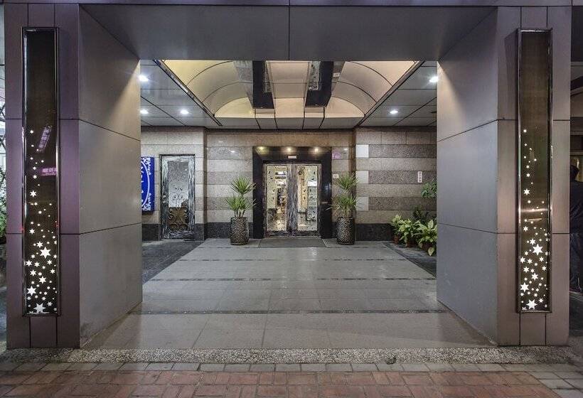 The Cloud Hotel Zhongli Branch