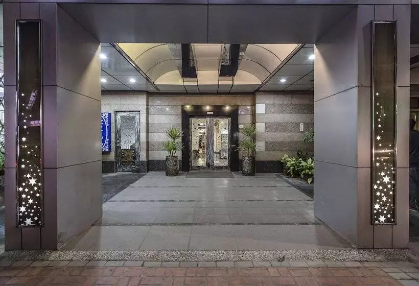 The Cloud Hotel Zhongli Branch