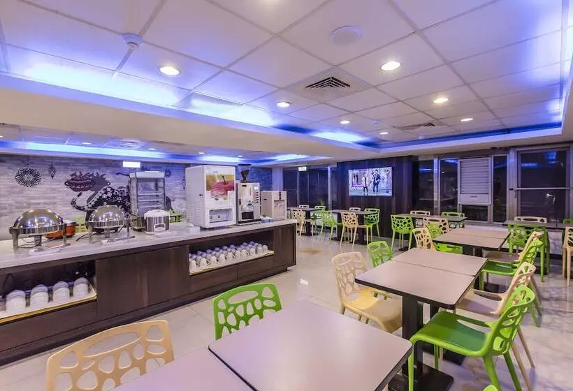 The Cloud Hotel Zhongli Branch