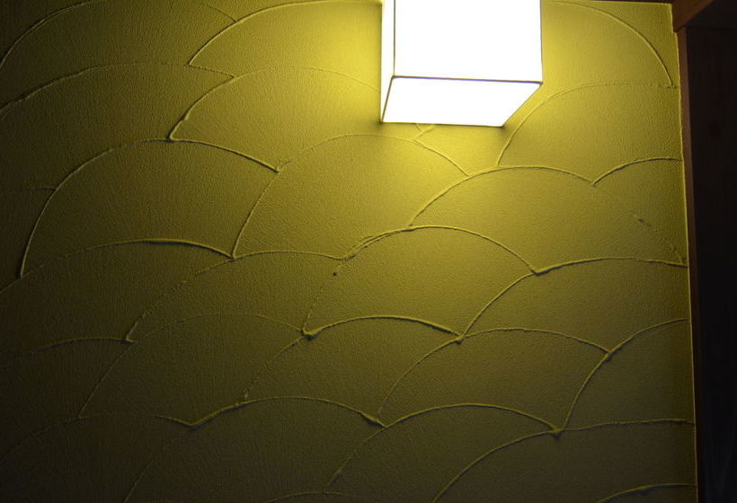 פנסיון Renyoan