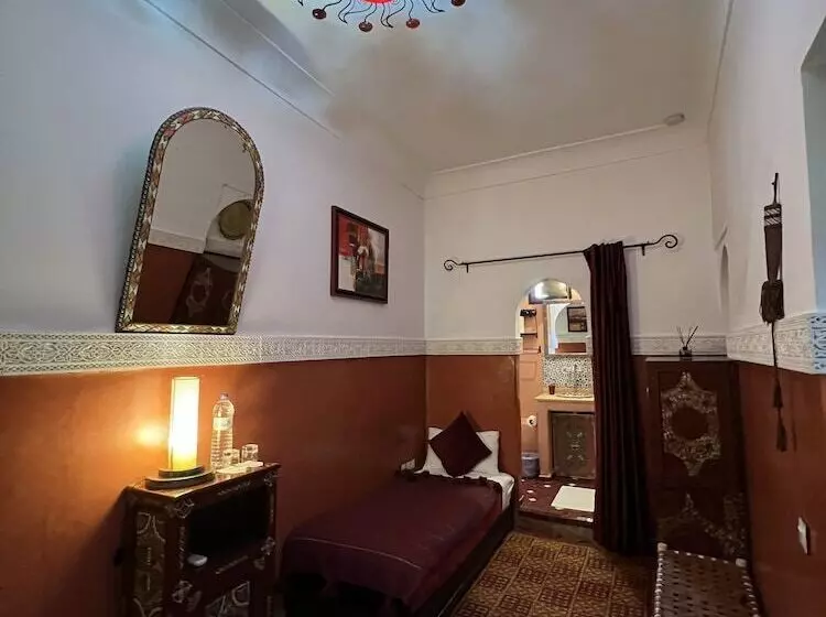 Riad Andalla
