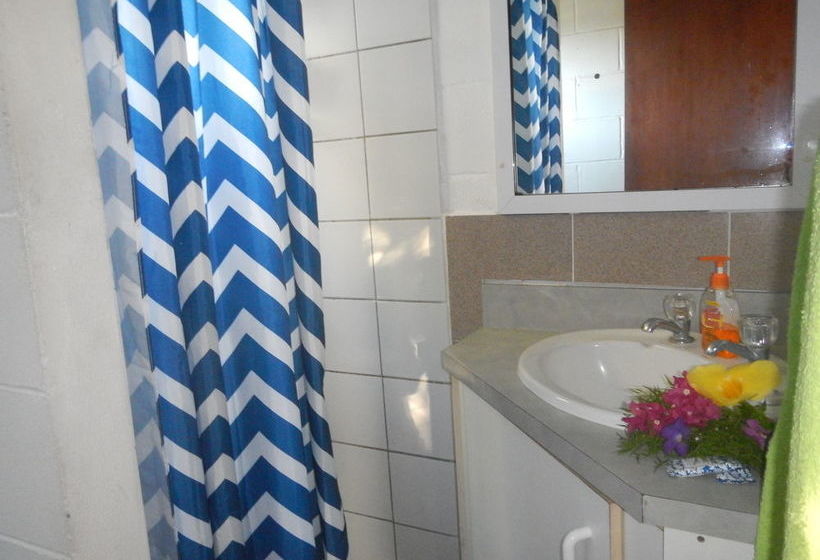 The Reef Motel Aitutaki