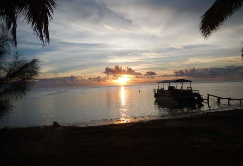 The Reef Motel Aitutaki