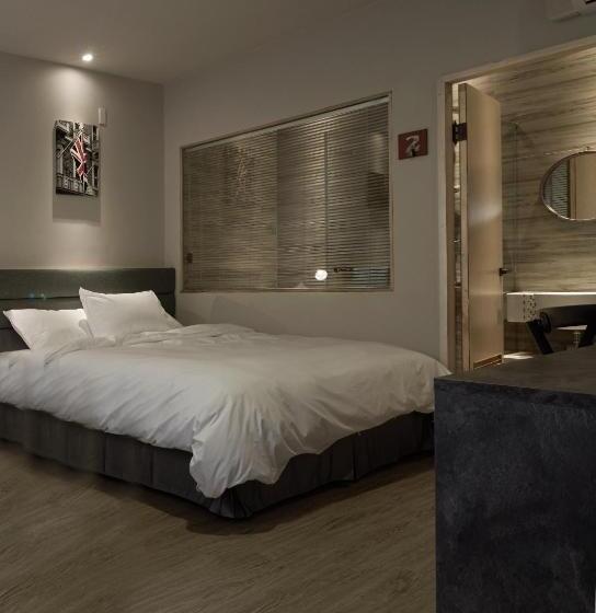 تختخواب و صبحانه 日月潭 3jd Home 一館