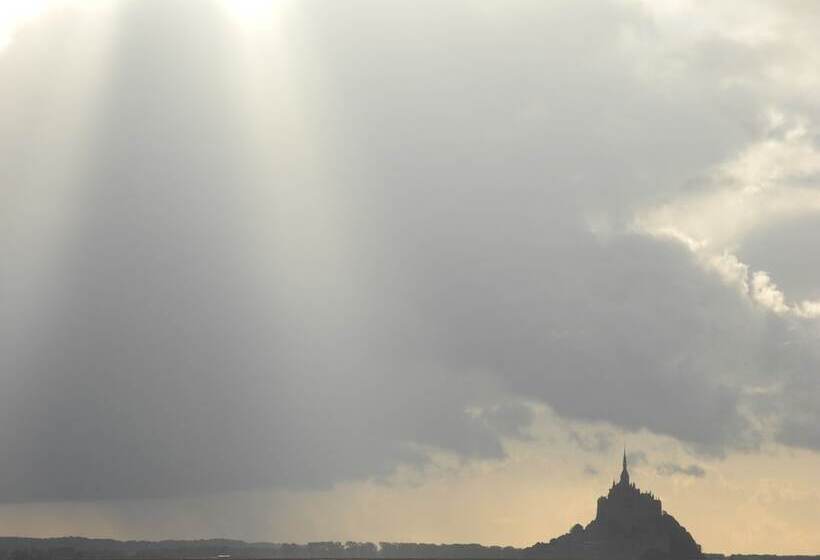 ベッドアンドブレックファースト La Maison D'isaphil