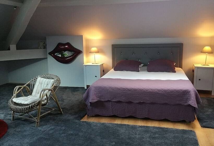 Bed and Breakfast Manoir De Tireveste