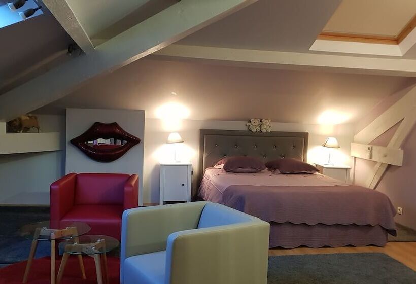 Bed and Breakfast Manoir De Tireveste