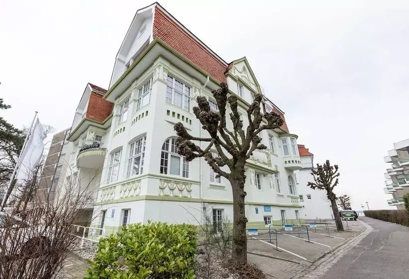ホテル Atlantic Travemünde