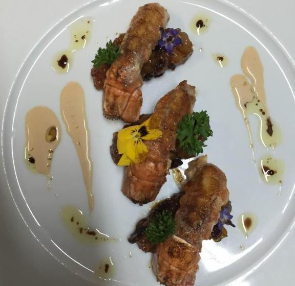 Отель Auberge Les Olivades