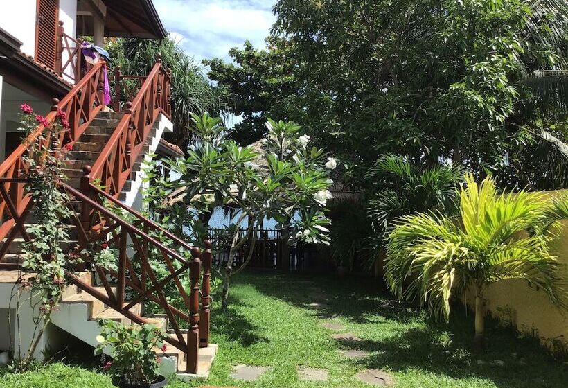 בית מלון כפרי Beach Villa Lanka