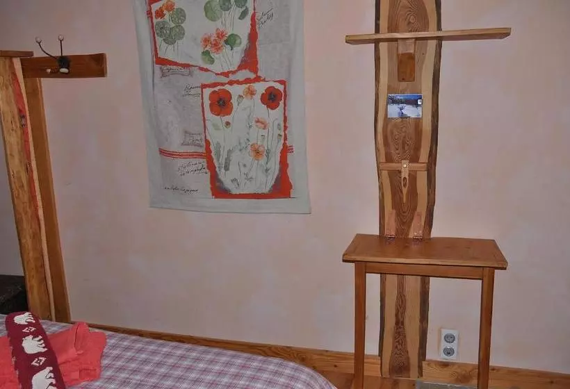 هتل Chalet Des Touristes
