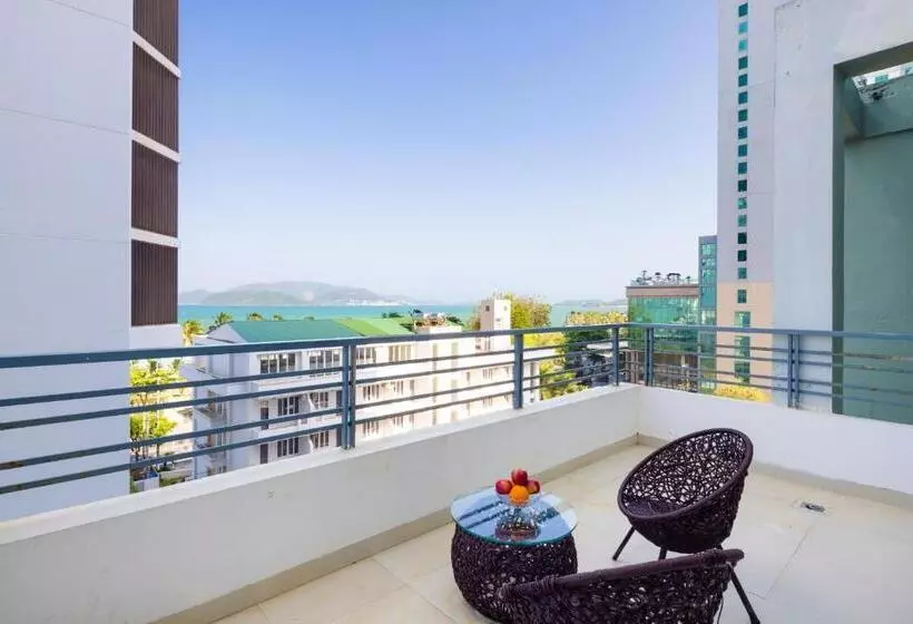 Dubai Nha Trang Hotel Managed By Ht
