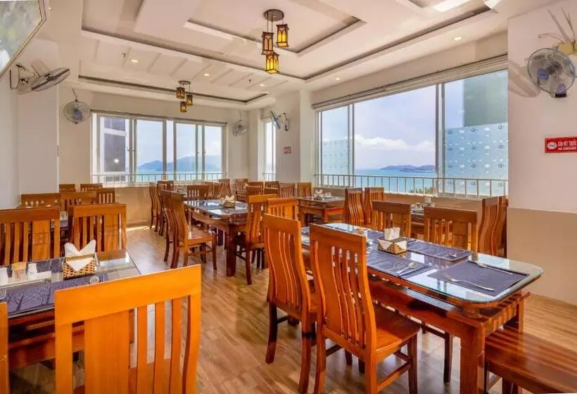 Dubai Nha Trang Hotel Managed By Ht