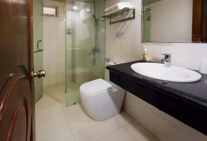 Dubai Nha Trang Hotel Managed By Ht