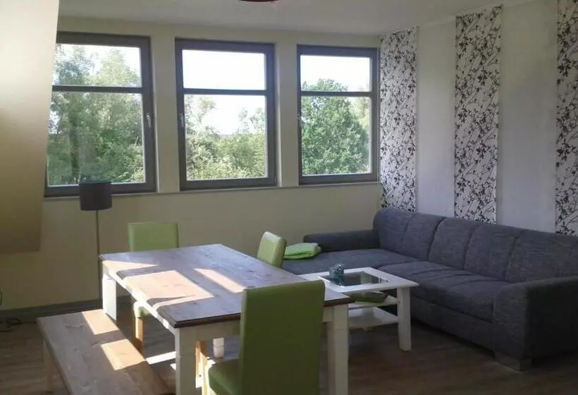 Hotelli Fischerhaus Plau Am See