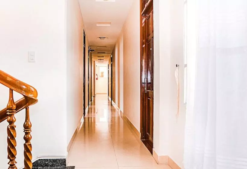هتل Ht House