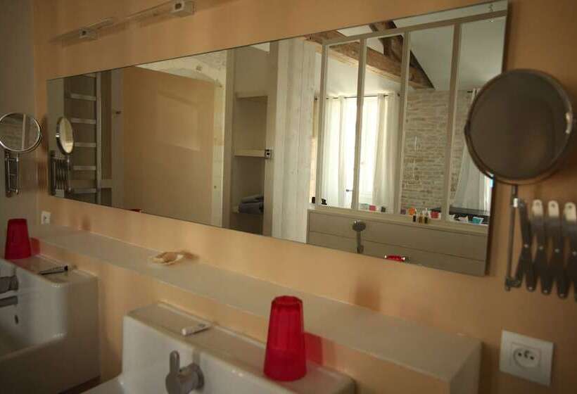 Hotel Hôtel Le Sénéchal