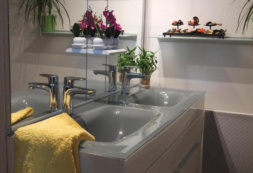 فندق Hôtel Restaurant Du Soleil Levant