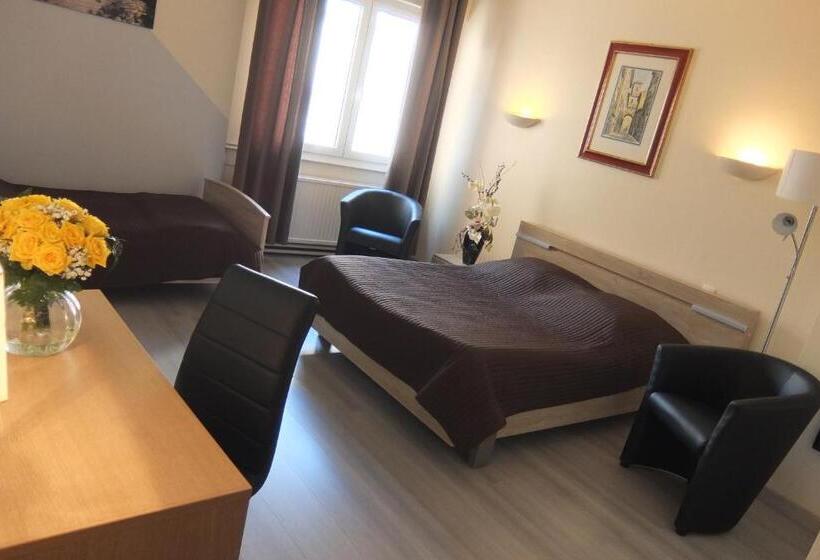 فندق Hôtel Restaurant Du Soleil Levant