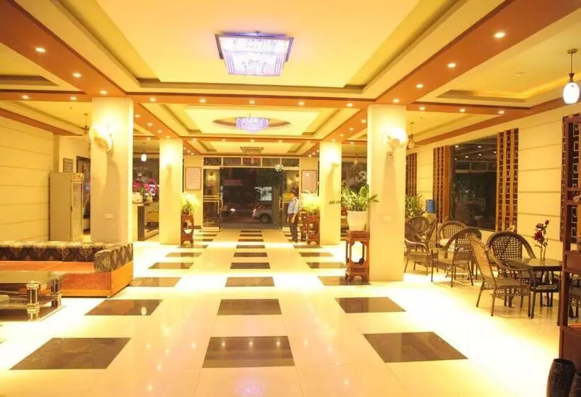 هتل Khách Sạn Hoàng Gia 2 Lào Cai