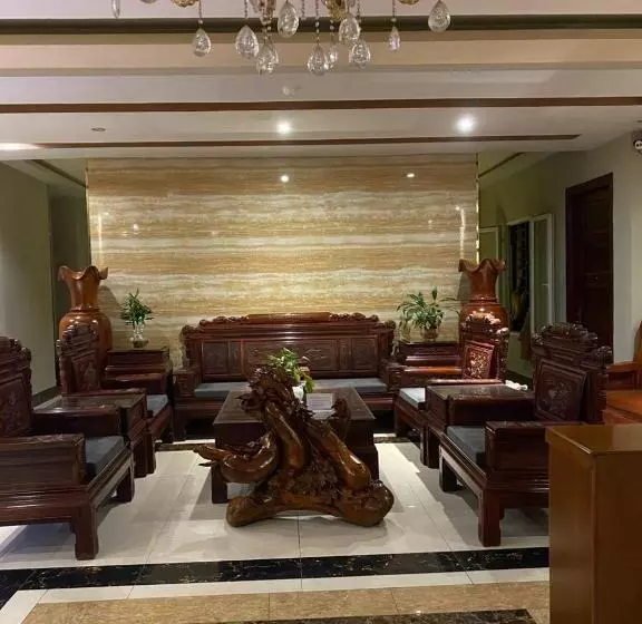 هتل Khách Sạn Hoàng Gia 2 Lào Cai