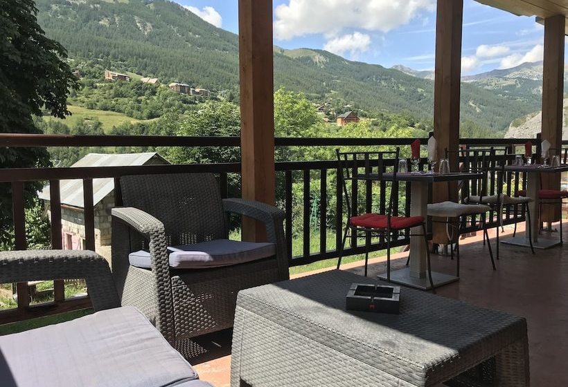 Отель Le Beau Site