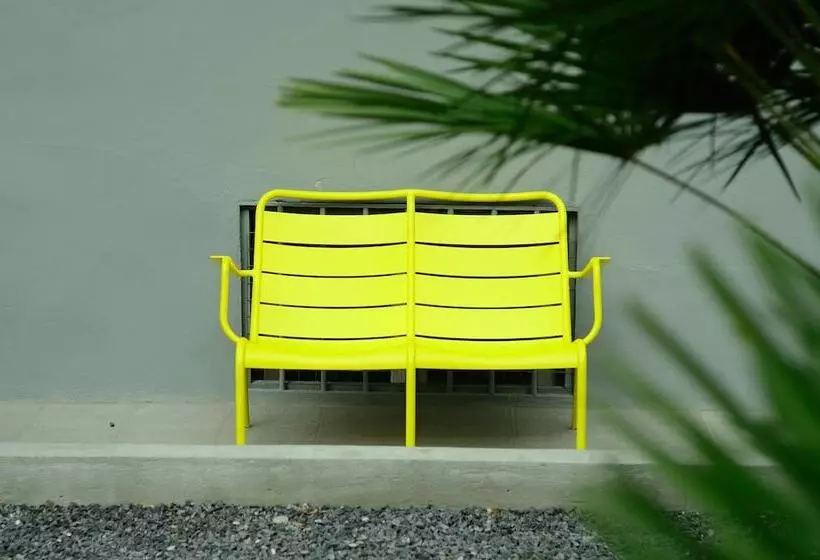Hotel Lemon