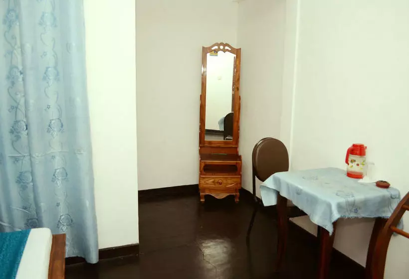 هتل Sun Ray Village Dalawella