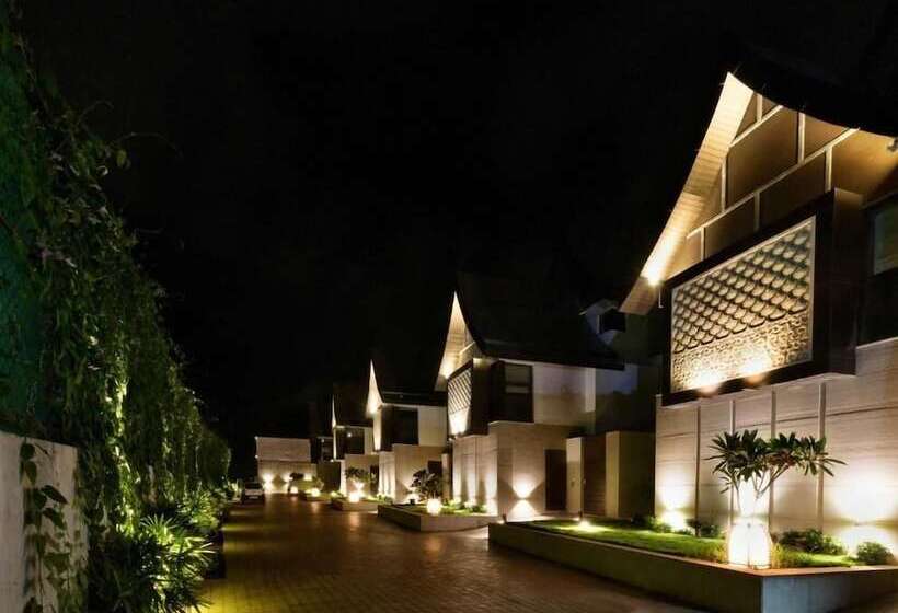 פנסיון Ultra Luxury Villa Bali