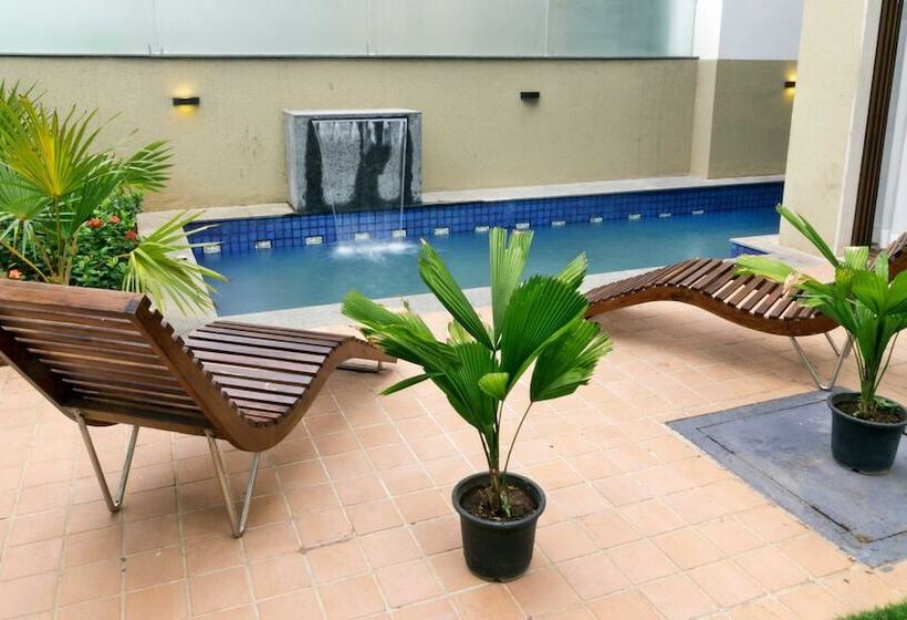 פנסיון Ultra Luxury Villa Bali