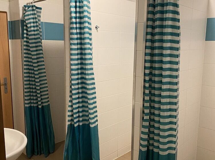 Albergue Easy Housing