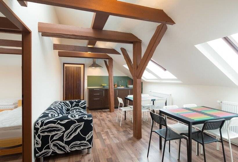 Albergue Easy Housing