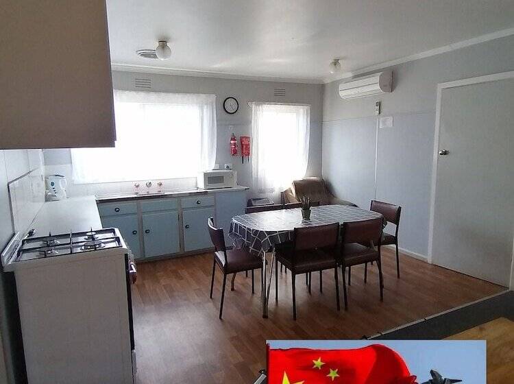 Anchorage Holiday Units