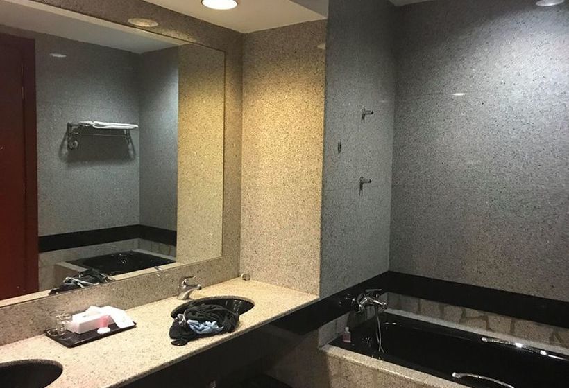 فندق Jynest Midori Green @ Austin Heights Homestay