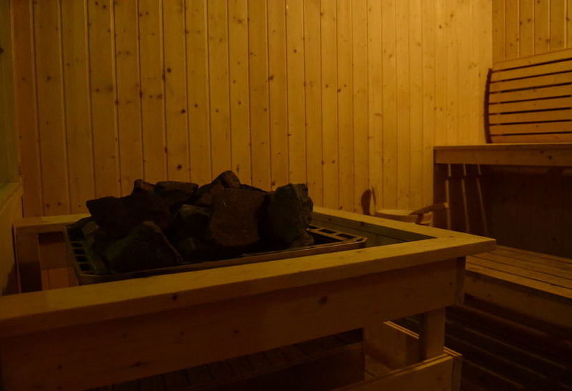 فندق Jynest Midori Green @ Austin Heights Homestay